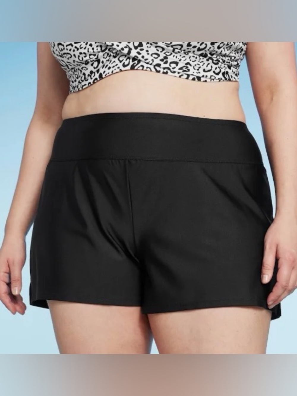 💼2️⃣ Kona Sol Black Swim Shorts